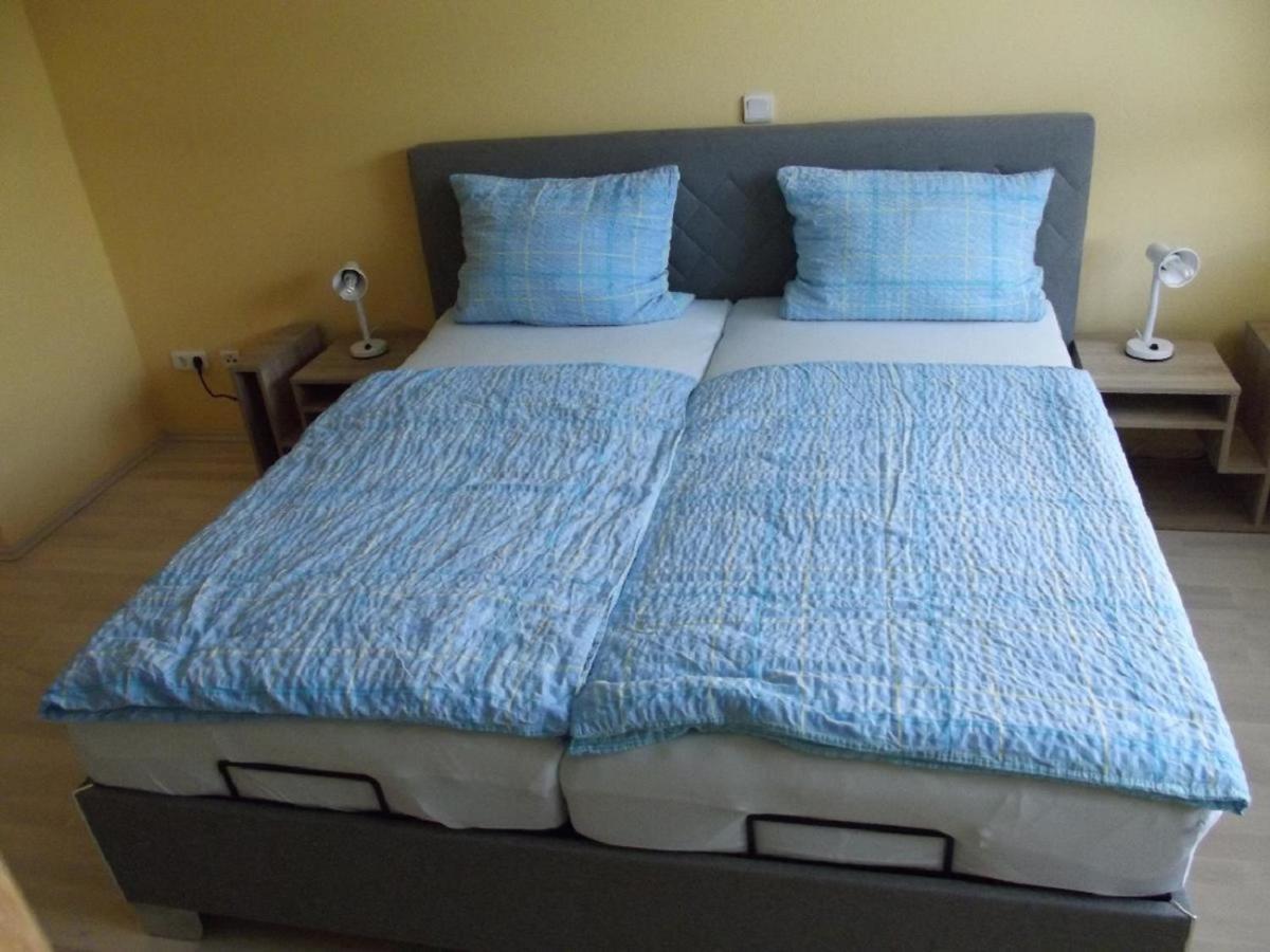 Ferienwohnung Reuter Christine Bad Staffelstein Bagian luar foto